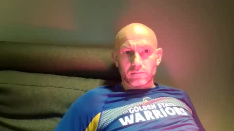 Snapshot of danny81boy chatting on 05-06-26, 08:03 danny81boy online show from 05-06-26, 08:03