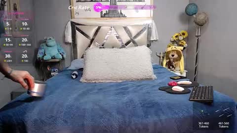 Snapshot of danny_hot_fun chatting on 12-15-25, 04:50 Danny and Alex online show from 12-15-25, 04:50