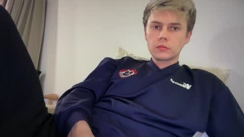 Snapshot of danny_love01 chatting on 02-20-26, 03:34 danny online show from 02-20-26, 03:34