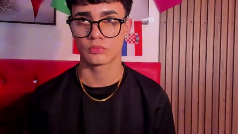 Snapshot of danny_prince chatting on 07-16-26, 12:11 Danny online show from 07-16-26, 12:11
