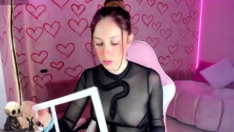 Danny online show from 11-05-25, 01:33