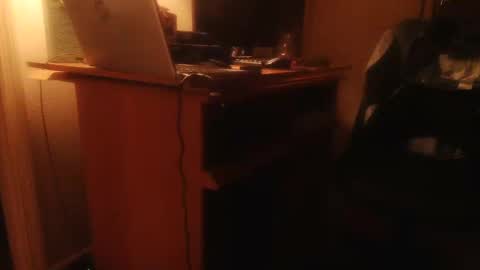 Snapshot of dannyb618 chatting on 02-19-25, 10:56 Danielle online show from 02-19-25, 10:56