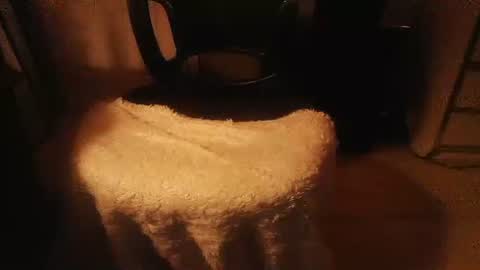 Snapshot of dannyb618 chatting on 12-22-25, 12:18 Danielle online show from 12-22-25, 12:18