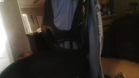 Snapshot of dannyb618 chatting on 02-04-26, 04:13 Danielle online show from 02-04-26, 04:13