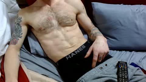 Snapshot of dannygowild chatting on 12-15-24, 04:07 dannygowild online show from 12-15-24, 04:07