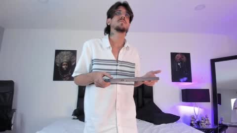 dannyperlaza online show from 04-17-26, 05:43