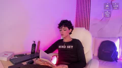 Snapshot of dannysastar_ chatting on 12-22-25, 11:13 DANNYSA online show from 12-22-25, 11:13