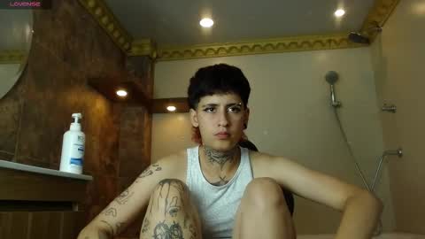 Snapshot of dante_bieber chatting on 11-04-25, 05:56 dante online show from 11-04-25, 05:56