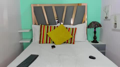 Snapshot of dante_bieber chatting on 12-22-25, 08:06 dante online show from 12-22-25, 08:06