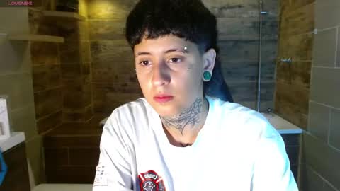 Snapshot of dante_bieber chatting on 03-04-26, 08:15 dante online show from 03-04-26, 08:15