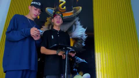 dante_brown1 online show from 11-05-25, 11:16