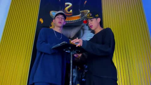 dante_brown1 online show from 11-10-25, 09:58