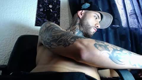 dante_d_angelo_ online show from 10-22-25, 06:51