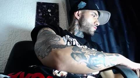 dante_d_angelo_ online show from 11-26-25, 06:03