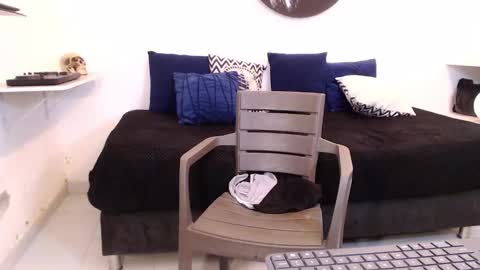 Dante Hell online show from 11-27-25, 07:10