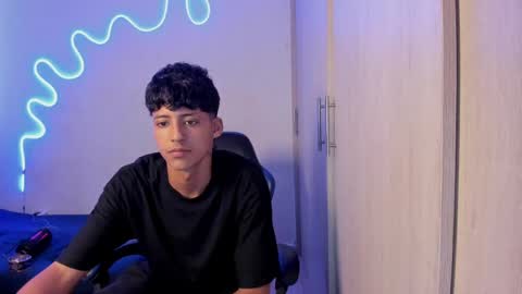 Snapshot of dante_martinez1 chatting on 04-01-26, 07:11 dante_martinez1 online show from 04-01-26, 07:11