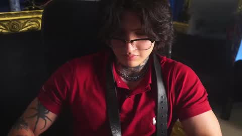 Snapshot of dantecoppolaa chatting on 02-17-25, 05:10 Dante coppola online show from 02-17-25, 05:10