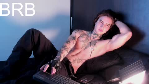 Snapshot of dantecoppolaa chatting on 03-09-25, 04:22 Dante coppola online show from 03-09-25, 04:22