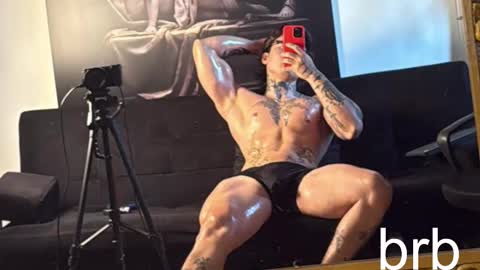 Snapshot of dantecoppolaa chatting on 09-24-25, 11:41 Dante coppola online show from 09-24-25, 11:41