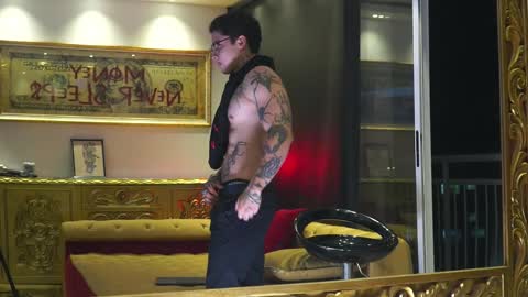 Snapshot of dantecoppolaa chatting on 02-11-26, 02:27 Dante coppola online show from 02-11-26, 02:27