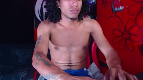 dantehellsingx online show from 11-05-25, 01:38