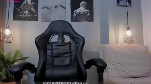 danteread online show from 06-25-26, 03:17
