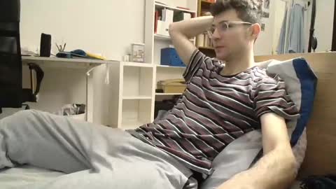 Snapshot of dantheman233 chatting on 01-18-25, 10:28 Daniel online show from 01-18-25, 10:28