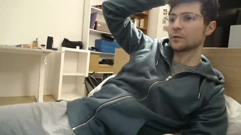 Snapshot of dantheman233 chatting on 02-22-25, 07:36 Daniel online show from 02-22-25, 07:36