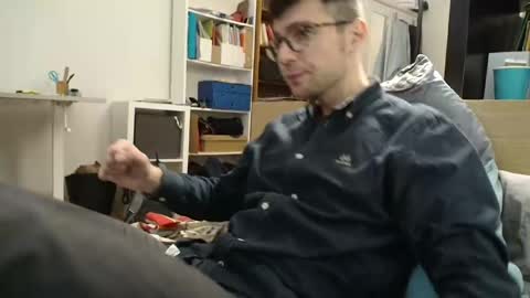 Snapshot of dantheman233 chatting on 09-13-25, 11:54 Daniel online show from 09-13-25, 11:54