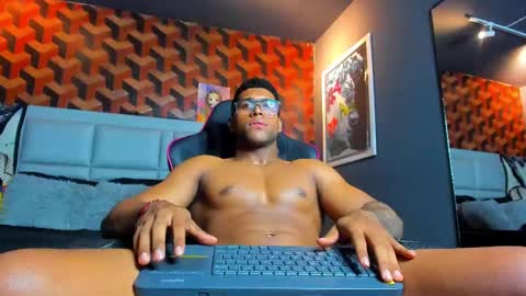 Snapshot of dany_dryy chatting on 02-18-25, 12:48 Dany online show from 02-18-25, 12:48