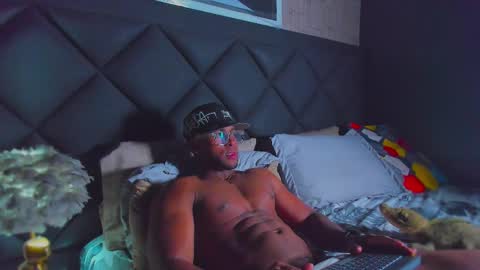 Snapshot of dany_dryy chatting on 12-21-25, 07:15 Dany online show from 12-21-25, 07:15