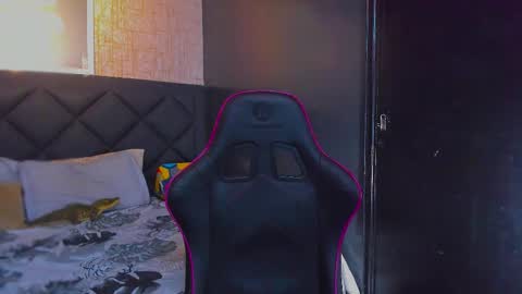 Snapshot of dany_dryy chatting on 02-08-26, 03:32 Dany online show from 02-08-26, 03:32