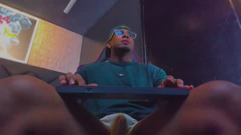 Snapshot of dany_dryy chatting on 02-16-26, 03:24 Dany online show from 02-16-26, 03:24