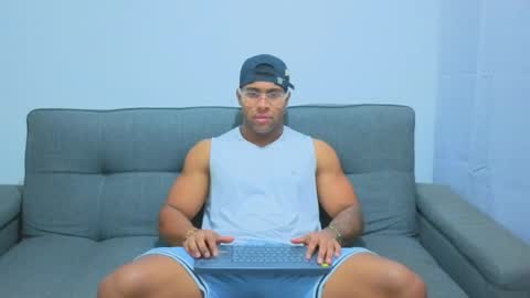 Snapshot of dany_dryy chatting on 03-23-26, 01:42 Dany online show from 03-23-26, 01:42