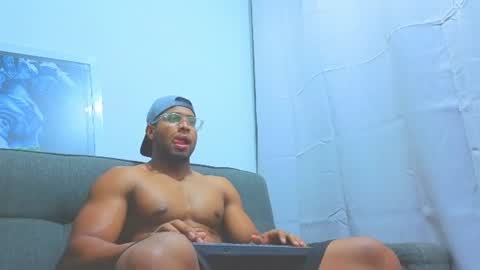 Snapshot of dany_dryy chatting on 06-17-26, 03:09 Dany online show from 06-17-26, 03:09