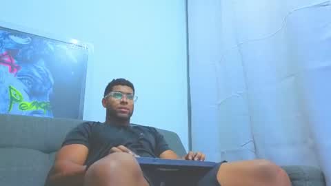 Snapshot of dany_dryy chatting on 07-14-26, 01:41 Dany online show from 07-14-26, 01:41