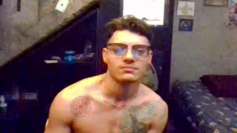 Snapshot of dany_kyng chatting on 02-10-26, 01:53 dany_kyng online show from 02-10-26, 01:53