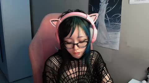 danyelleeyermann online show from 04-16-26, 01:01