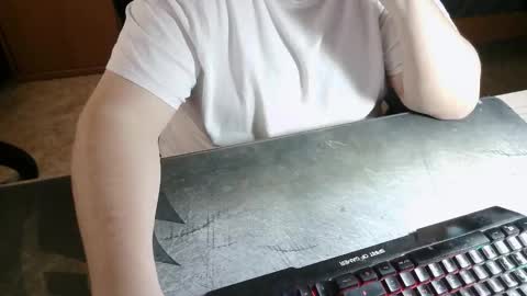 Snapshot of danysanchez1981 chatting on 11-28-25, 10:51 danysanchez1981 online show from 11-28-25, 10:51