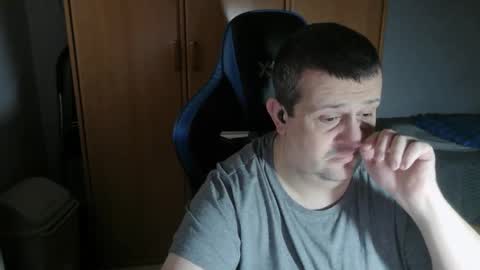 Snapshot of danysanchez1981 chatting on 02-11-26, 03:17 danysanchez1981 online show from 02-11-26, 03:17