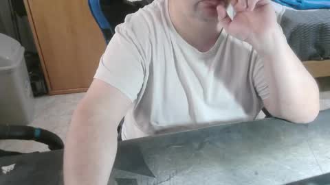 danysanchez1981 online show from 05-05-26, 09:39