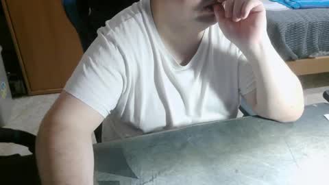 danysanchez1981 online show from 05-17-26, 11:39