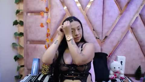 DanySwet online show from 11-26-25, 08:21