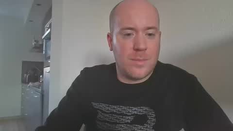 Snapshot of danzel87 chatting on 02-16-25, 02:00 Danny online show from 02-16-25, 02:00