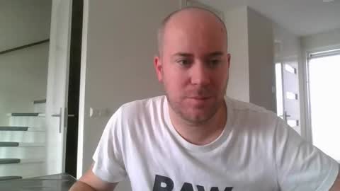 Snapshot of danzel87 chatting on 10-07-25, 08:00 Danny online show from 10-07-25, 08:00