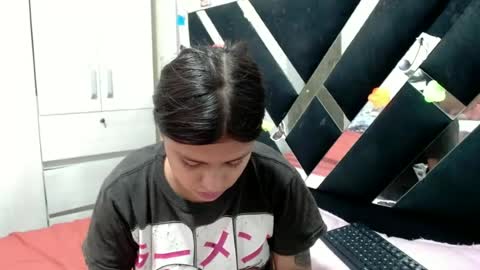 Snapshot of daphne877046 chatting on 06-18-26, 10:14 daphne877046 online show from 06-18-26, 10:14