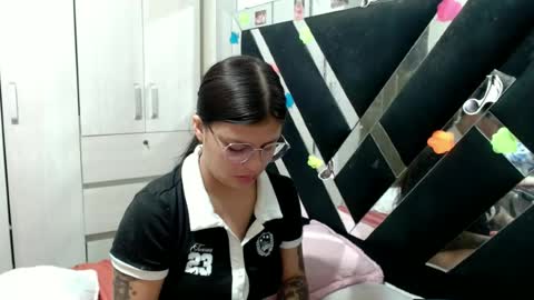Snapshot of daphne877046 chatting on 07-01-26, 08:52 daphne877046 online show from 07-01-26, 08:52