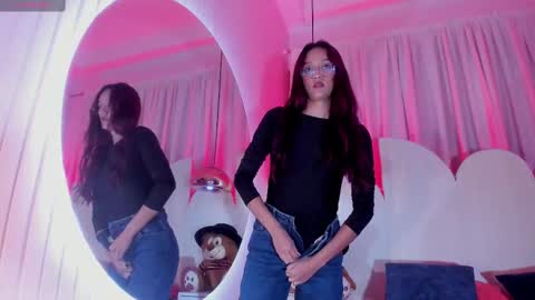 Daphne online show from 02-13-25, 05:44