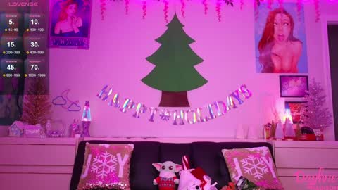 Snapshot of daphnemadison chatting on 12-02-24, 10:23 Daphne Madison online show from 12-02-24, 10:23