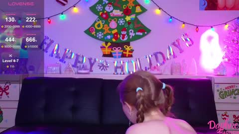 Snapshot of daphnemadison chatting on 01-10-25, 11:50 Daphne Madison online show from 01-10-25, 11:50